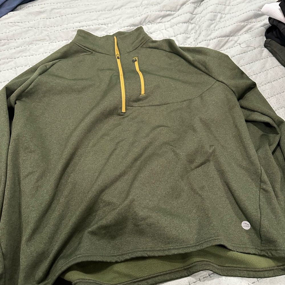 L.L. Bean Men's Zip-Up Sweater in Olive with Yellow Zipper
